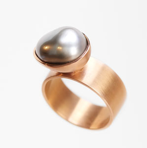 ring by @Daisy Verheyden
